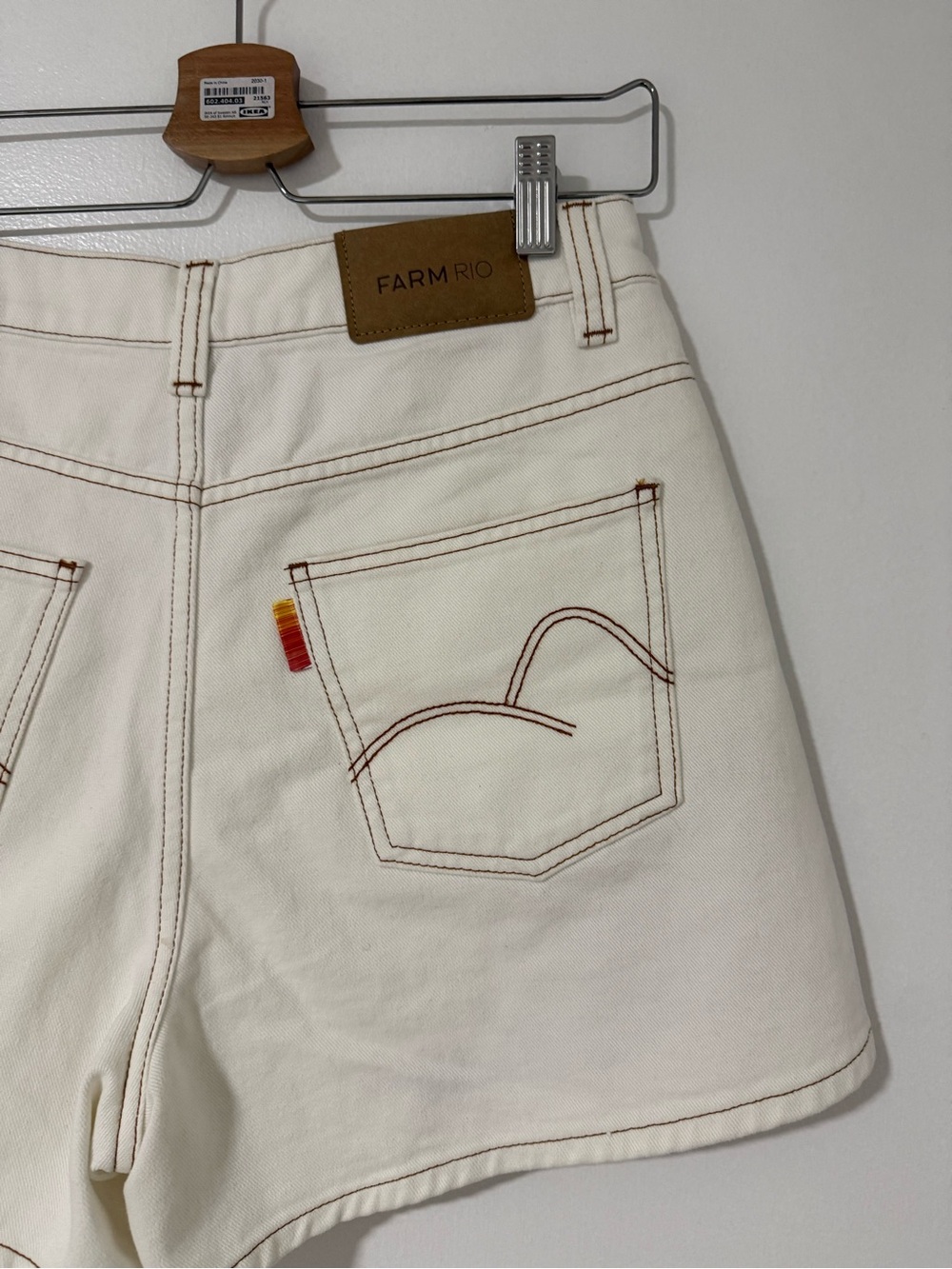 Farm Rio embroidered high rise shorts - Picture 5 of 6